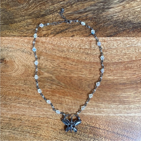 VTG 90’s Y2K Beaded Iridescent Butterfly Choker Necklace - Picture 3 of 6